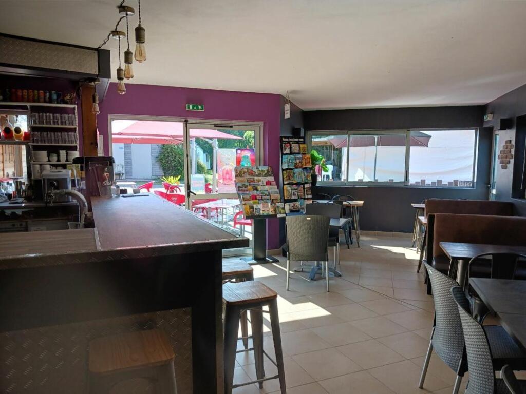 Mobil-Home Le Petit Paradis Vendeen Camping 3 Etoiles 7Km Des Plages Avrille  Ngoại thất bức ảnh
